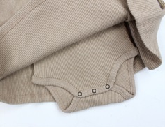 Lil Atelier nougat bodykjole